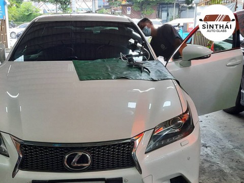 ร้านซ่อมกระจกรถยนต์ พัฒนาการ